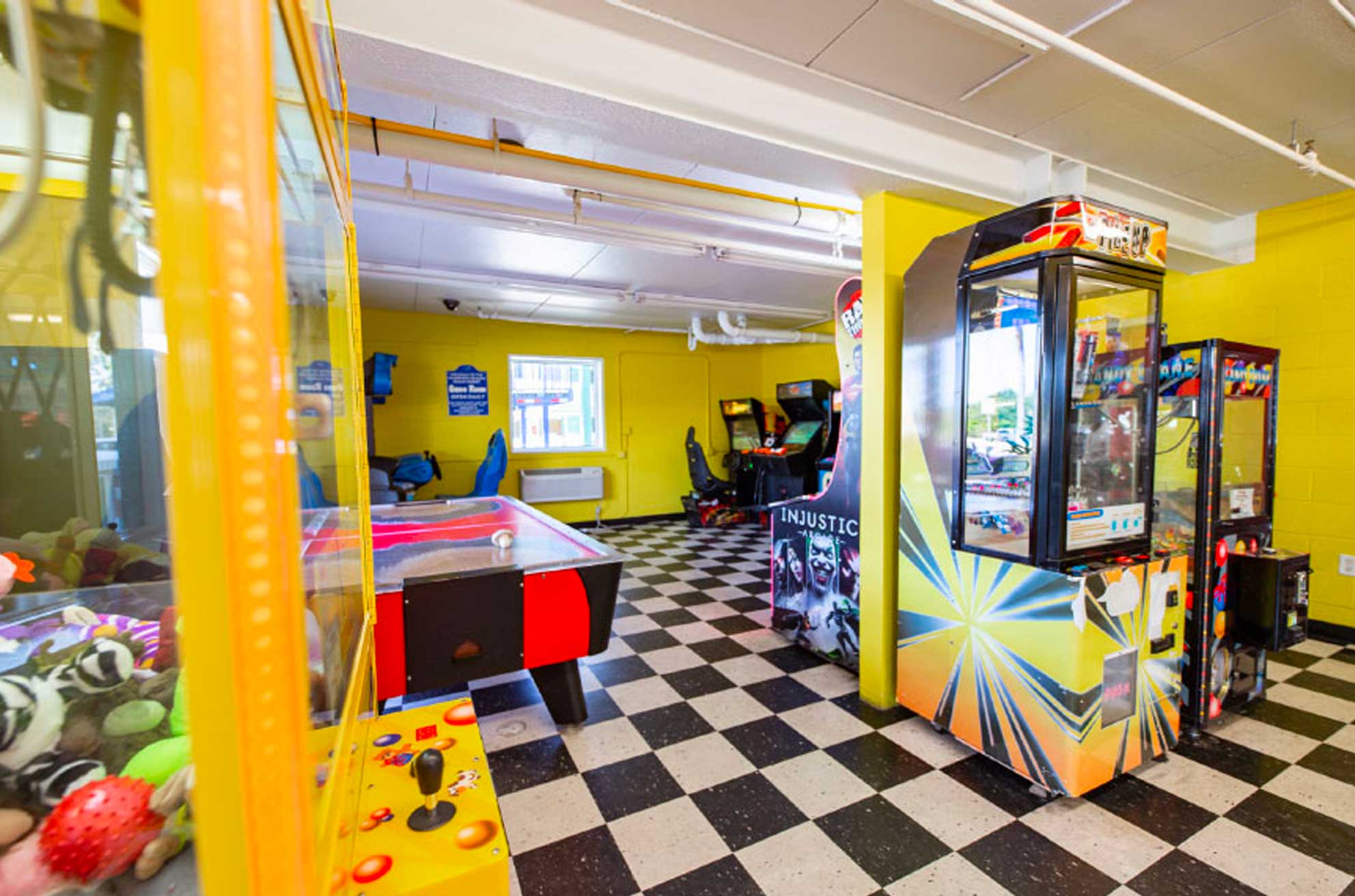 arcade game room