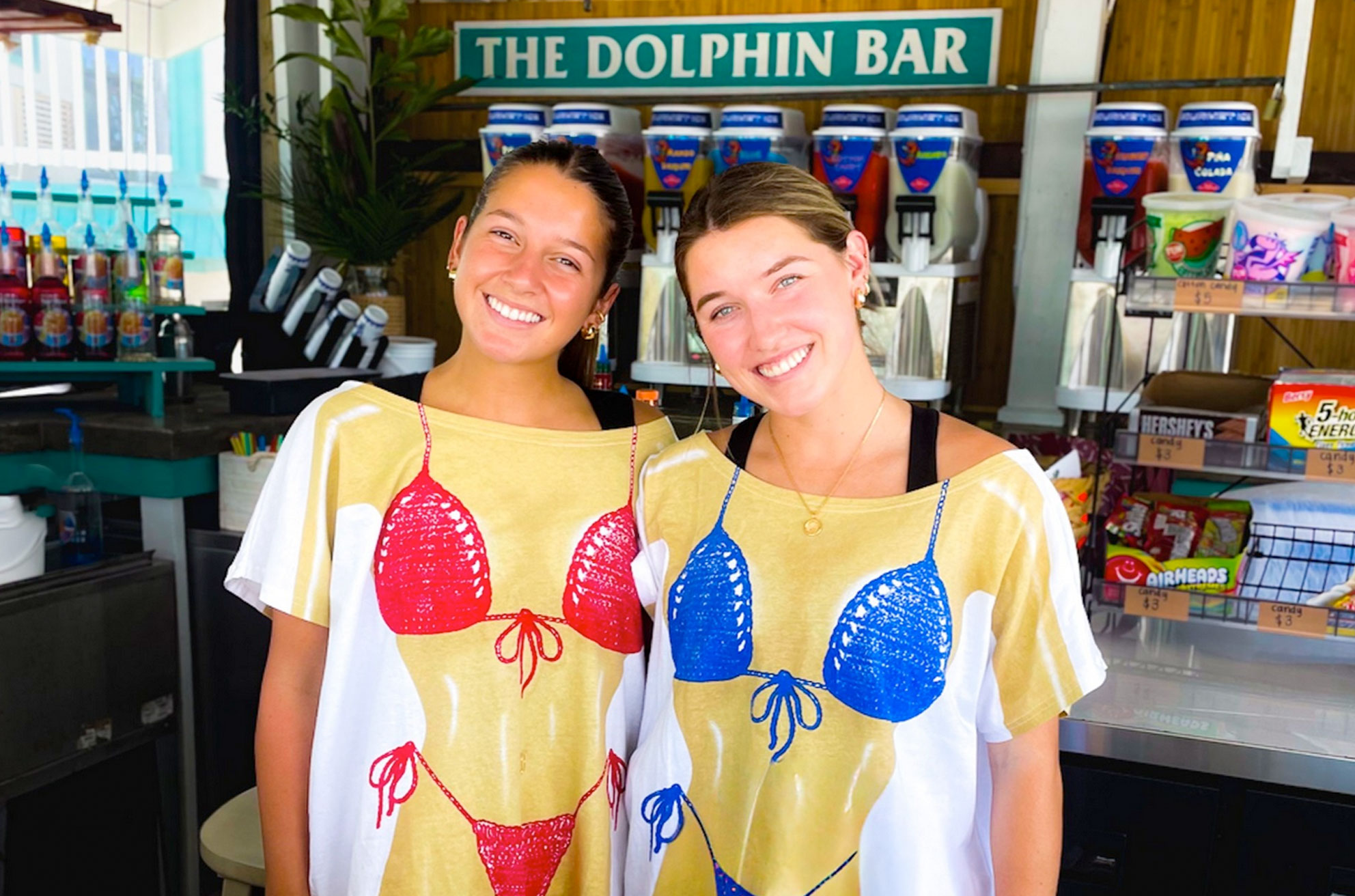 dolphin bar friendly service